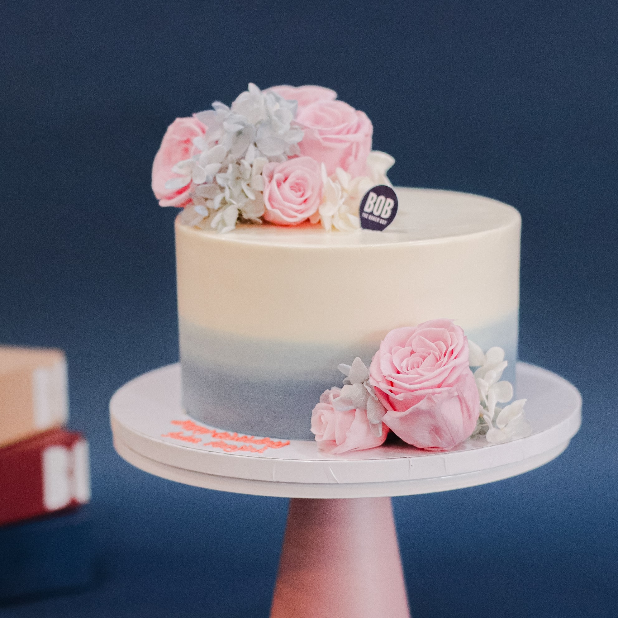 Grey and Dusty Pink Floral Cake
